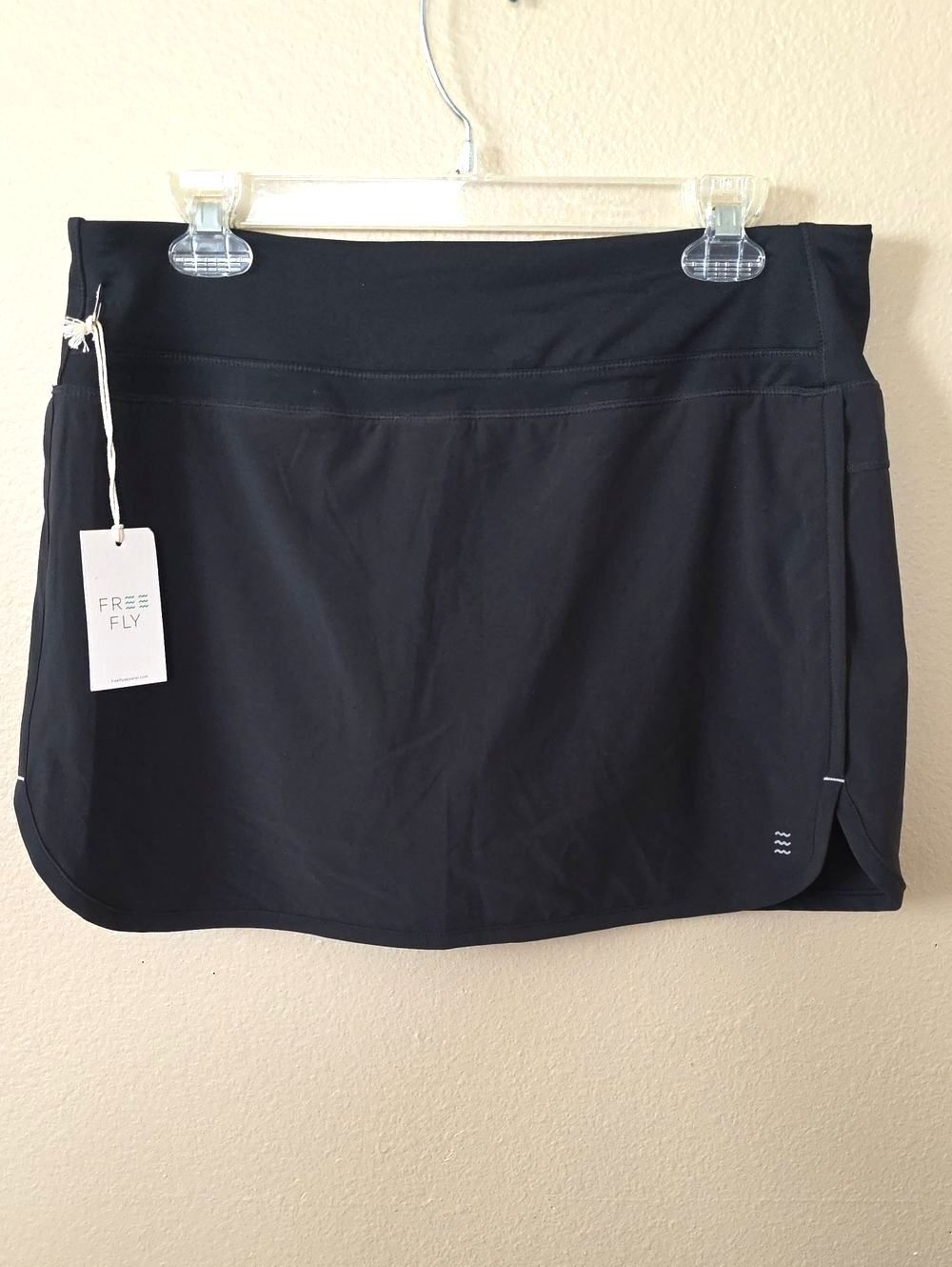 Free Fly Womens Black Bamboo Lined Active Breeze Skort - Size Medium